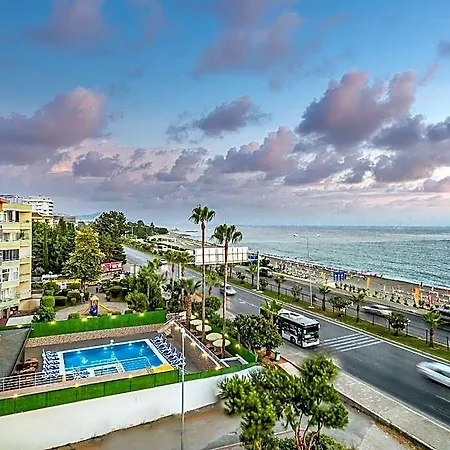Szálloda Arsi Paradise 4*
