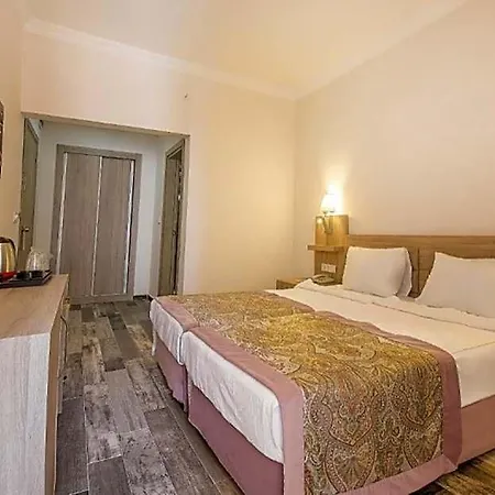 Arsi Paradise Hotel 4*